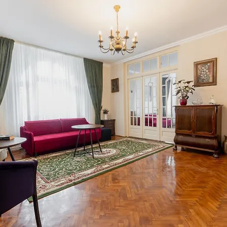 Villa House *